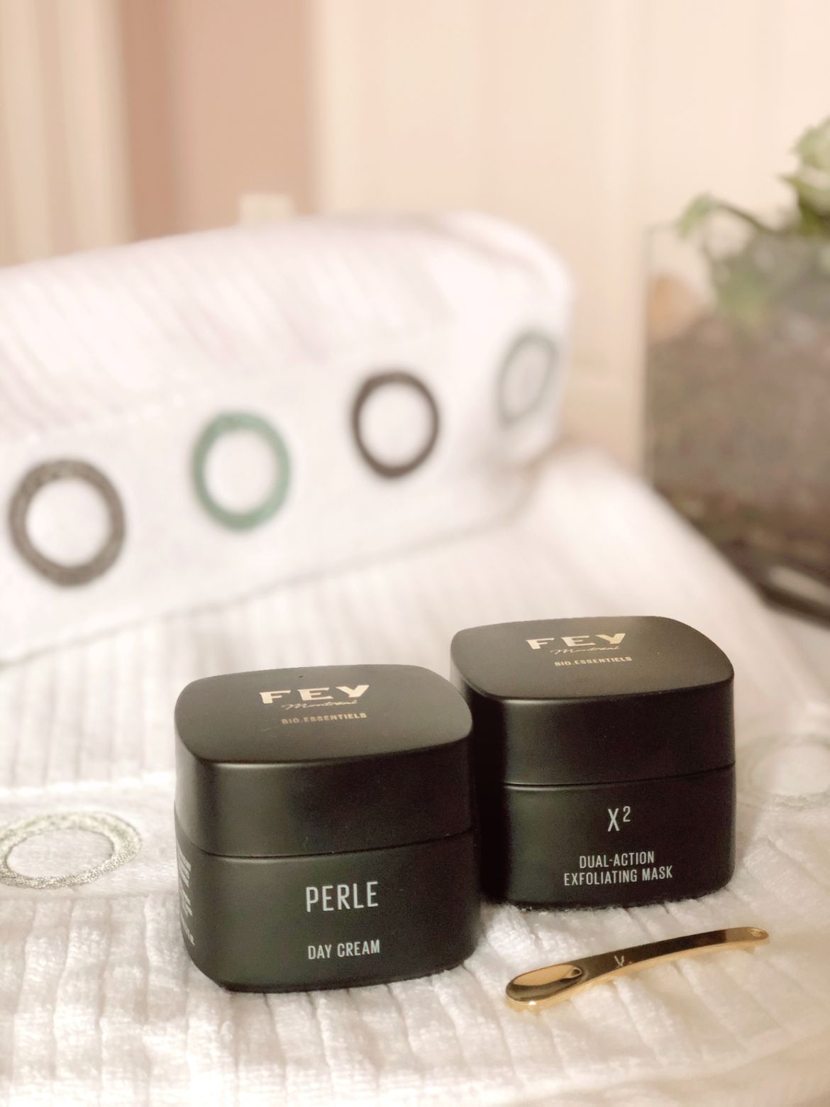 X² Exfoliating Mask & PERLE Day Cream Review by Suburban Tourist