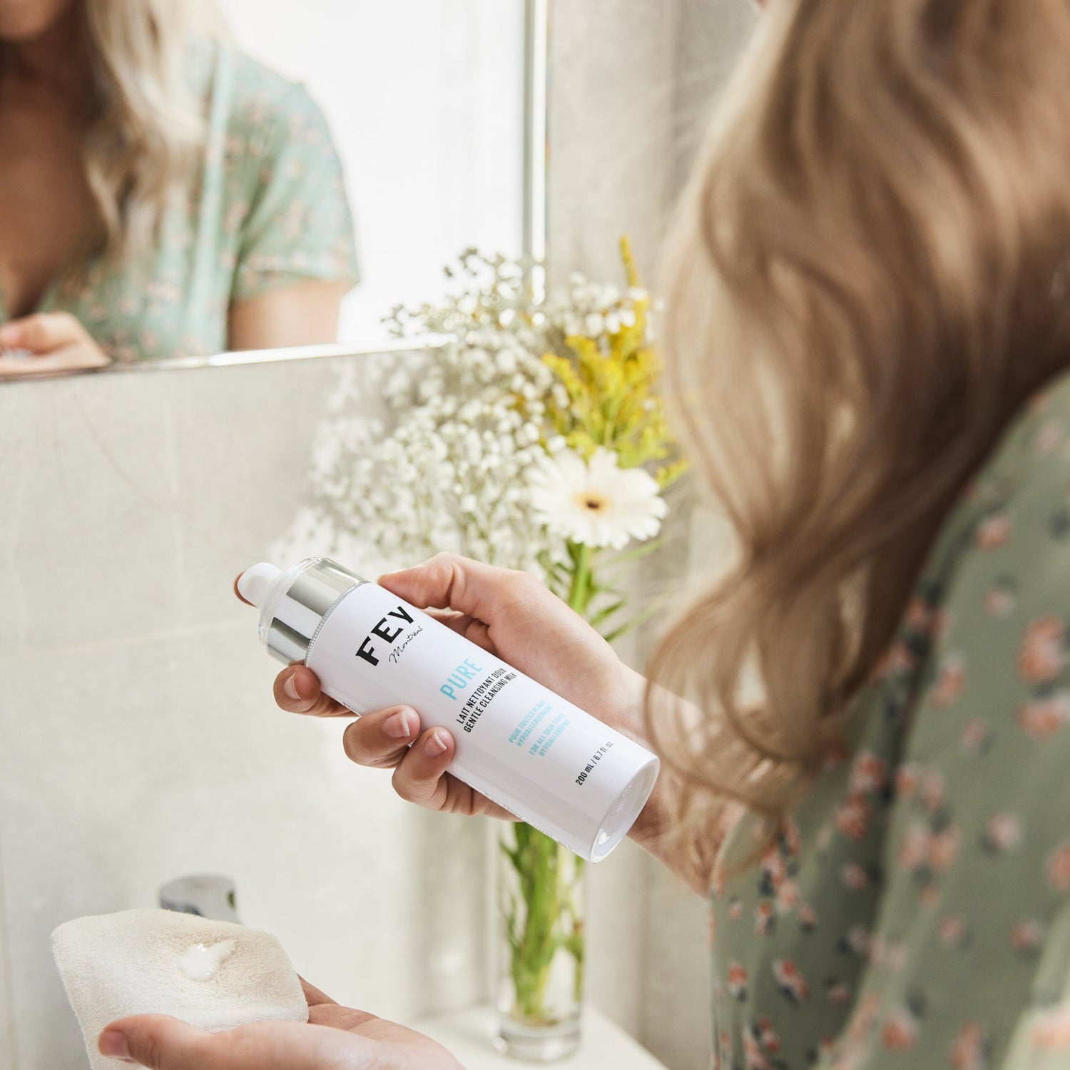 PURE Vegan &amp; Natural Facial Cleansing Milk | FEY Cosmetics | PURE nettoyant doux pour le visage naturel et vegan