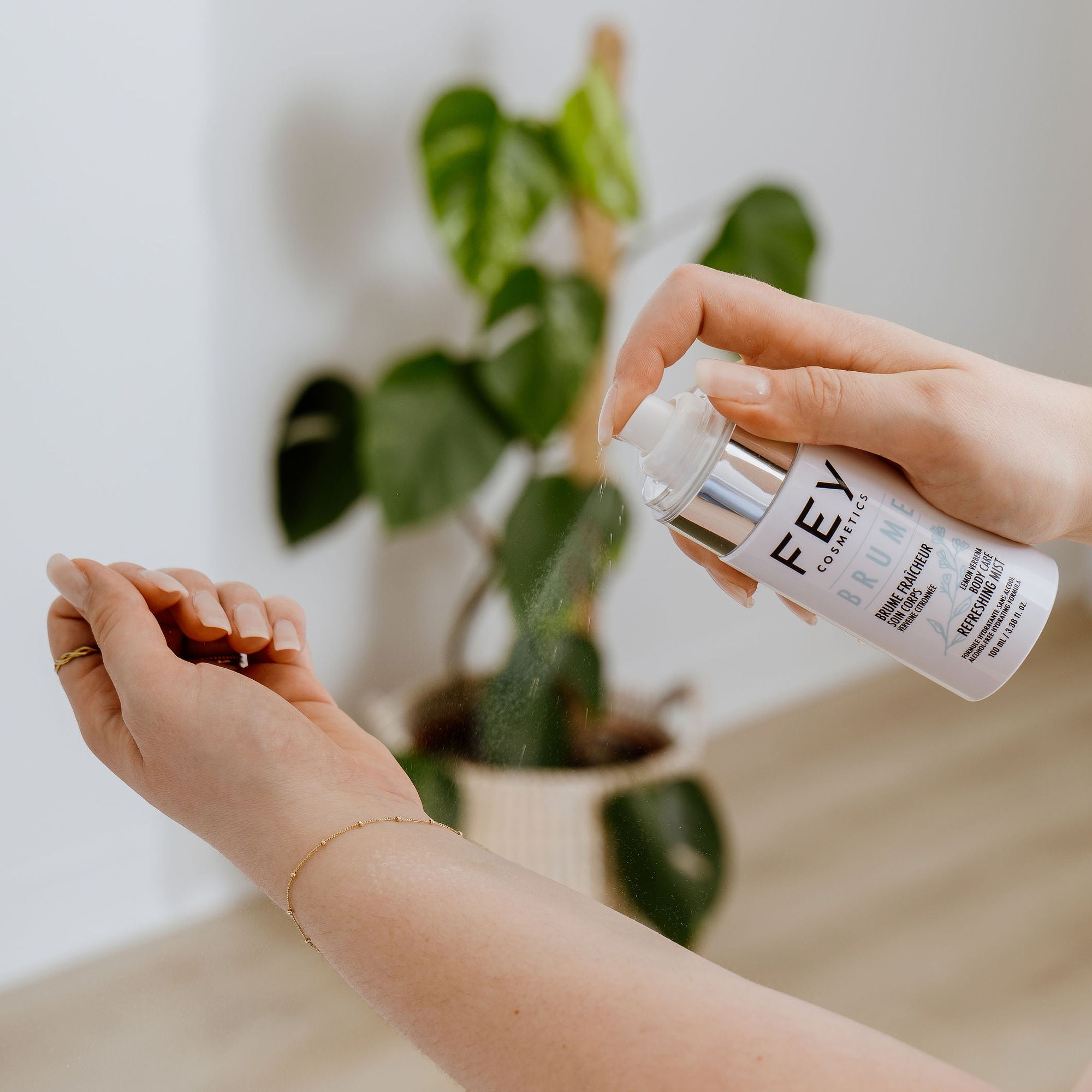 BRUME Hydrating &amp; Refreshing Hair+Body Mist | FEY Cosmetics | BRUME hydratant cheveux+corps fraîcheur à l&